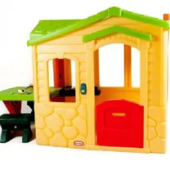 Little Tikes Picnic on the Patio Playhouse Natural